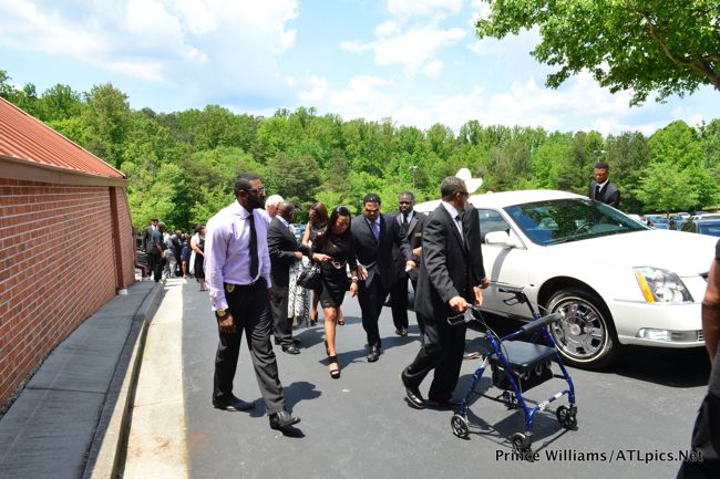 More Pics From Chris Kelly Of Kris Kross’ Funeral [PHOTOS] | The Latest