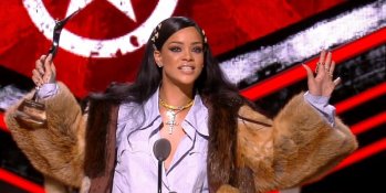 Rihanna Black Girls Rock Speech