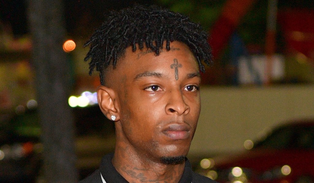 In My Bank Account: 21 Savage Partners with Nonprofit to Help Develop Youth  Financial Literacy - The Source