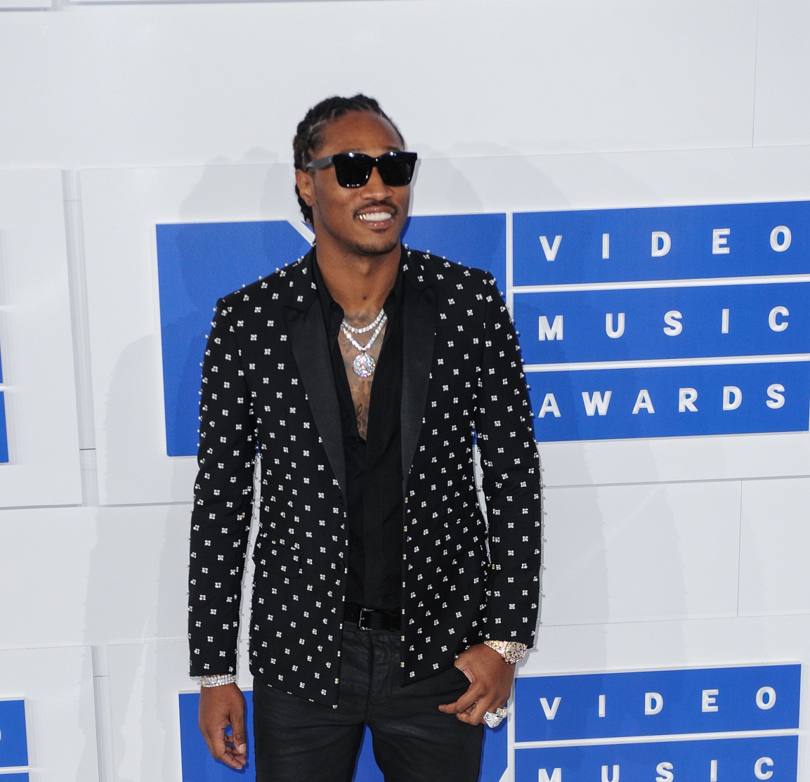 Future Manages A Team Of Vixen Assassins In 