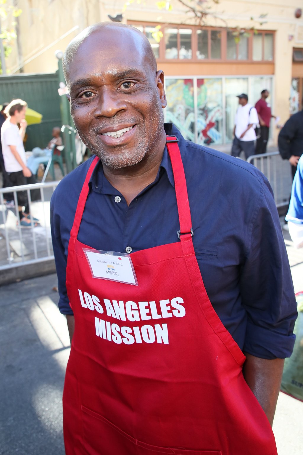 Los Angeles Mission Thanksgiving Meal For The Homeless