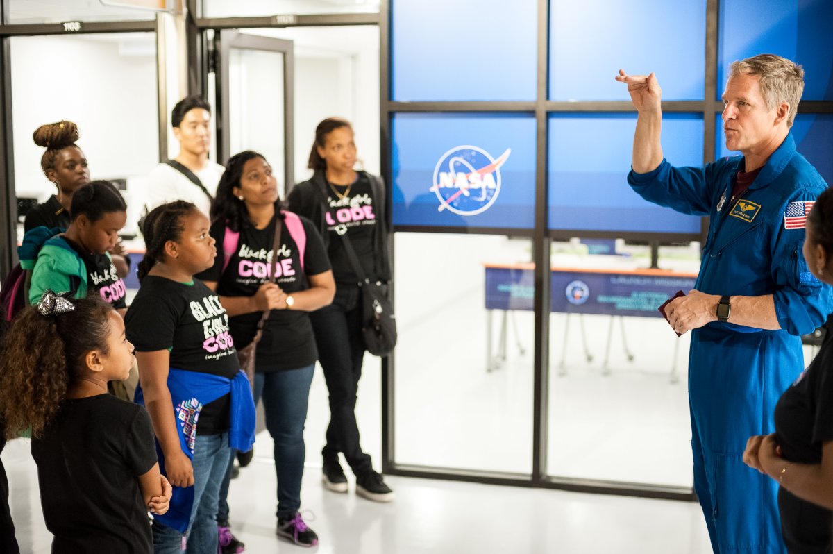 Disney's SOLO: A 'Star Wars' Story Hosts Kennedy Space Center Trip for Black Girls Code & Organization of Black Aerospace Professionals