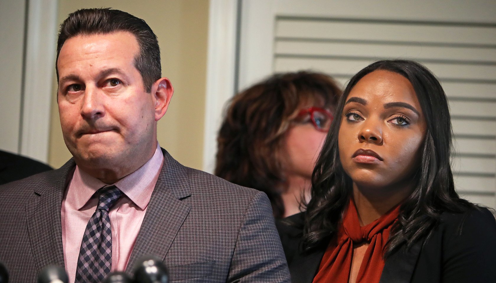 Aaron Hernandez Had CTE; Lawsuit Against NFL, Patriots Planned