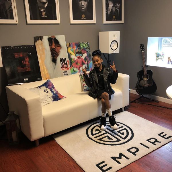Alaya High Lay Lay Instagram Rapper Viral Signed Empire
