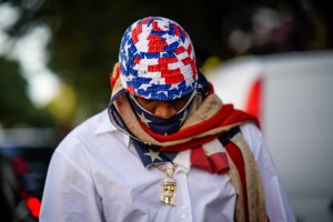 Street Style -Paris Fashion Week - Menswear Spring-Summer 2019 : Day Six