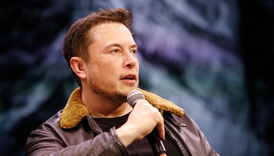 Elon Musk Hips - A Facebook törlésére szólított fel Elon Musk