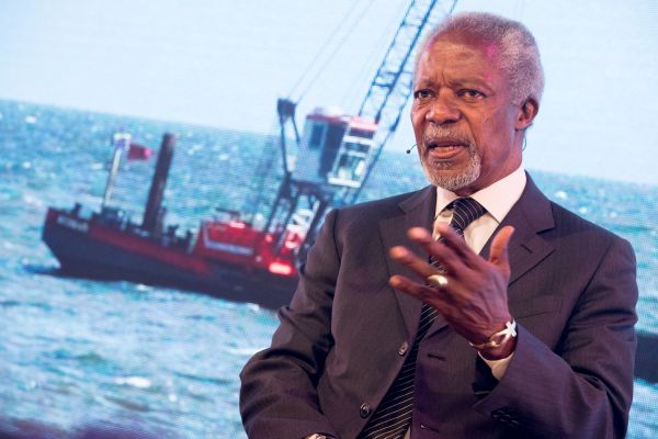 Kofi Annan visits the Netherlands