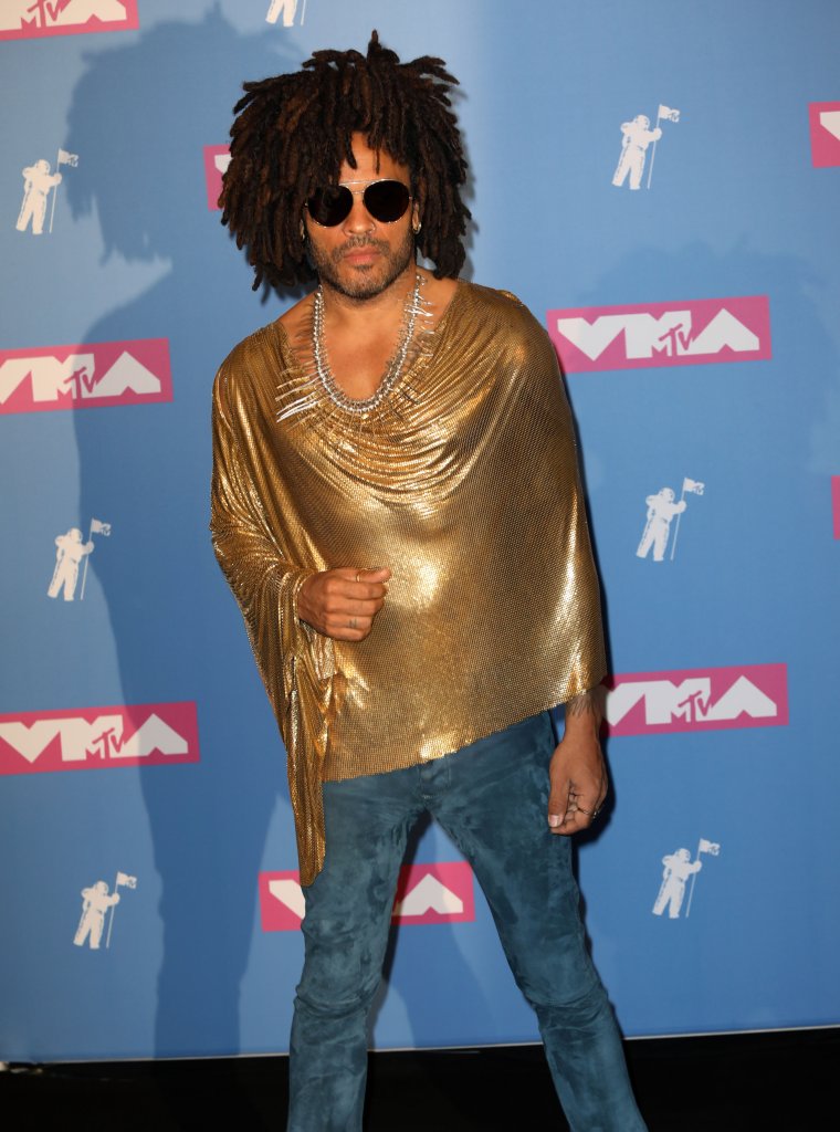 Lenny Kravitz did his thing.