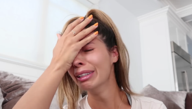 youtube star laura lee crying