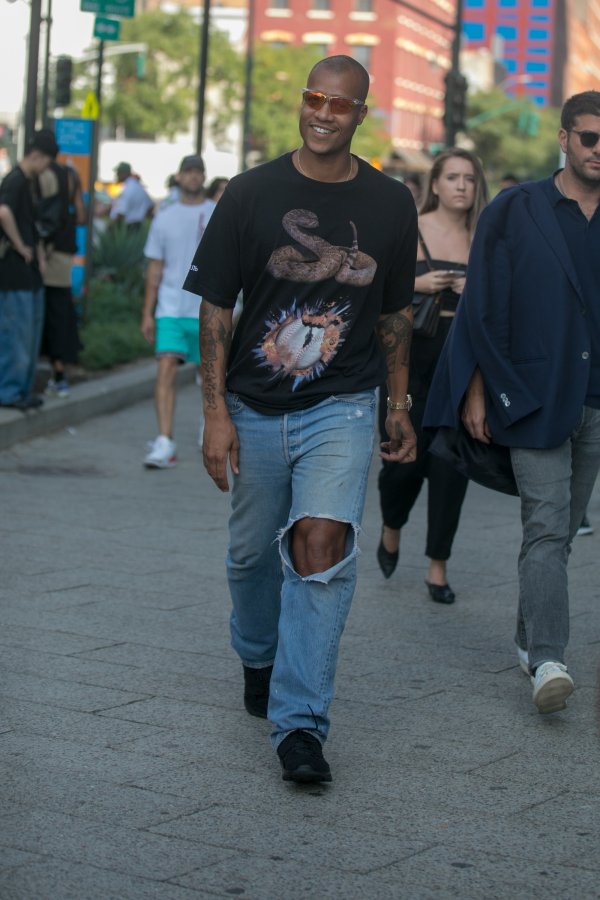 Street Style - New York Fashion Week September 2018 - Day 2