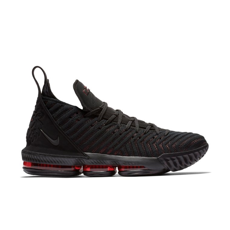 Nike LeBron 16