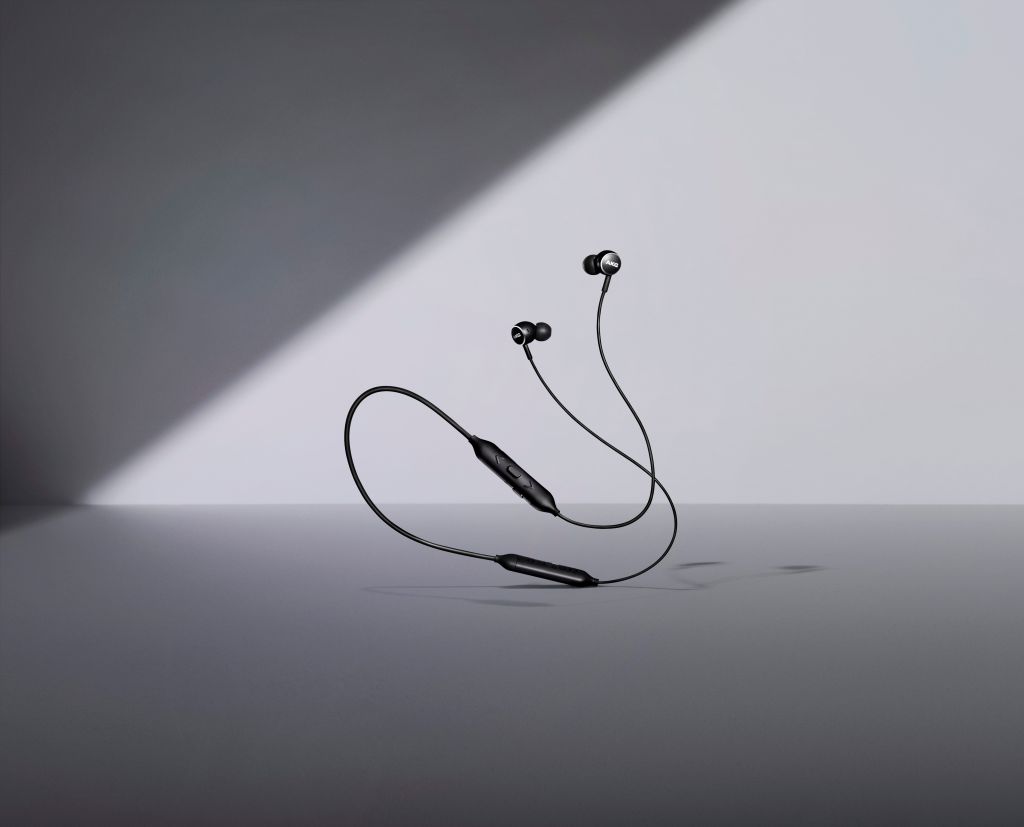 Samsung & Audio Legend AKG Unveil New Premium Wireless Headphones