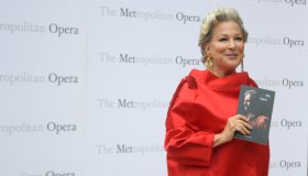 New York Metropolitan Opera opens with celebs and 'Otello