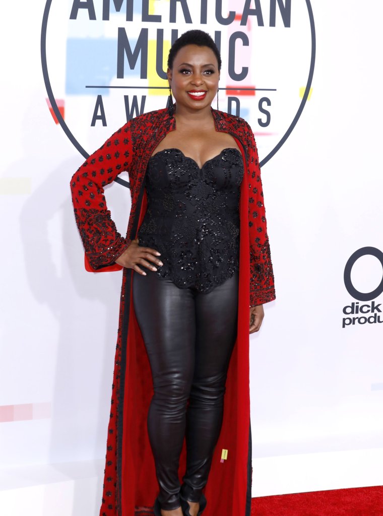 Ledisi - 2018 American Music Awards Arrivals at Microsoft Theater