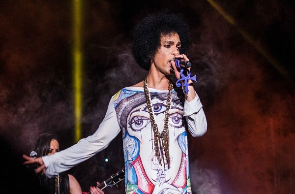 Prince live in Birmingham in 2014