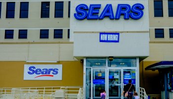 Sears lines up emergency financing due to potential bankruptcy