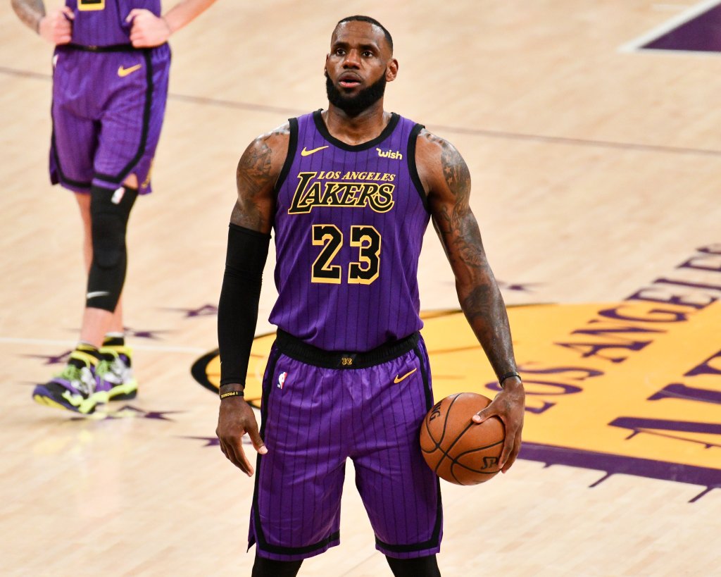 LeBron James Reacts To Passing Magic Johnson On The All-Time