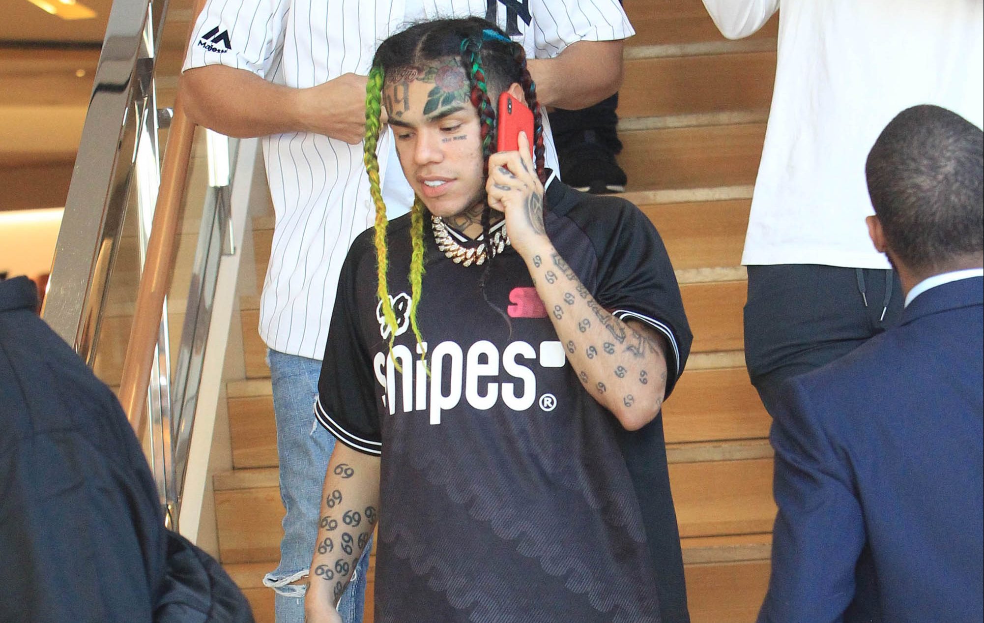 Celebrity Sightings in Los Angeles - November 8, 2018