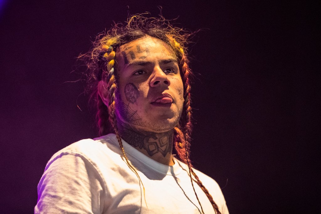 Tekashi 6ix9ine Performs in Concert in Stockholm