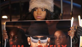 Protestors Rally In Support Of Sex Abuse Survivors At R Kelly's Chicago Studios