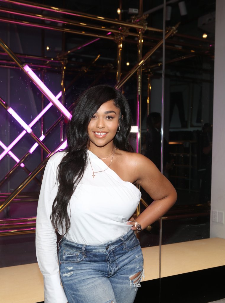 American Eagle celebrates 40 year anniversary