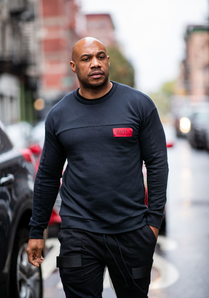 Street Style - New York Fashion Week September 2018 - Day 6