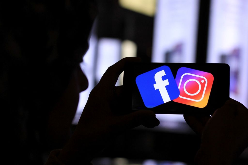 Facebook Finally Bans White Nationalism and White Separatism