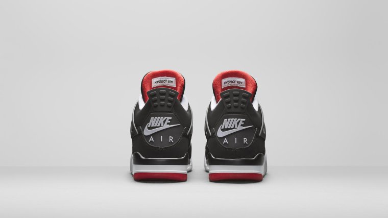 Air Jordan IV Bred