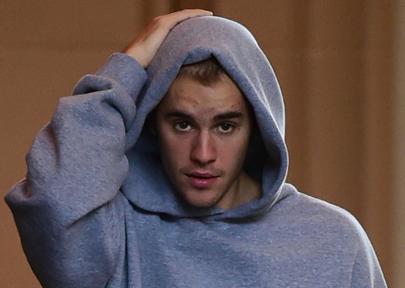 Justin Bieber wears a hoody