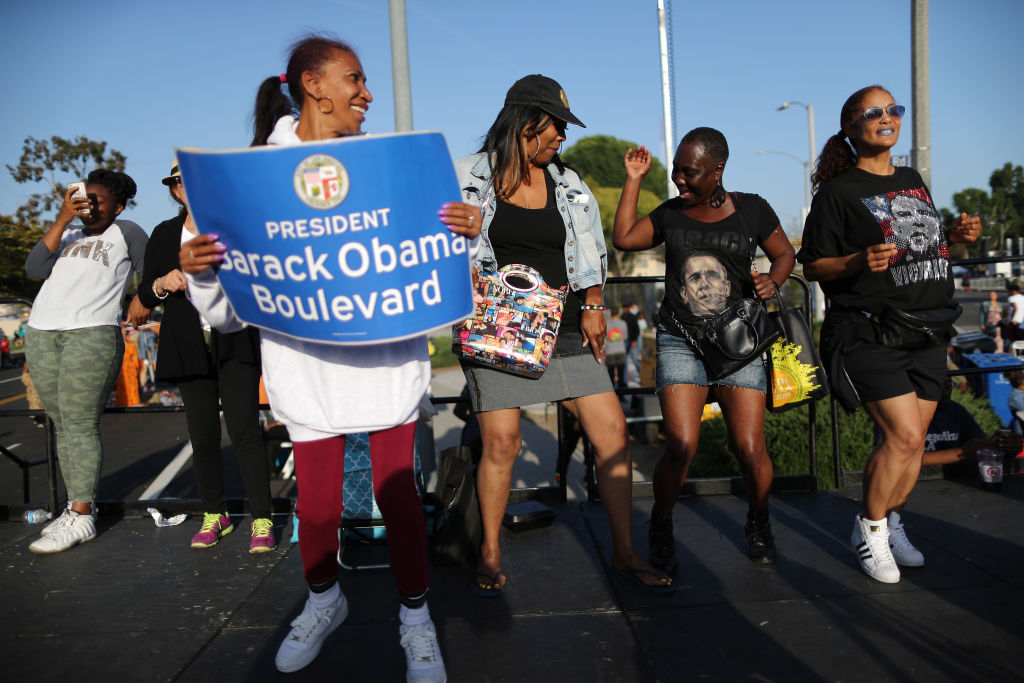 Los Angeles Neighborhood Celebrates Re-Naming Local Street To "Obama Boulevard"