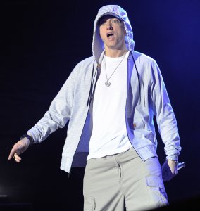 Eminem performs live