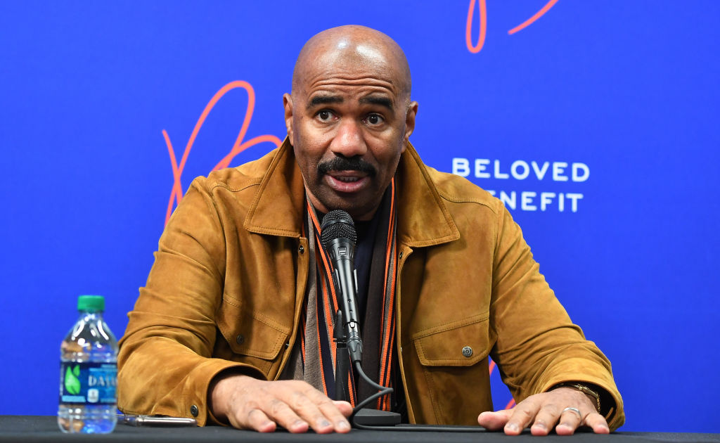 Steve Harvey Says Rich People Don't Sleep 8 Hours, Twitter Drags Him