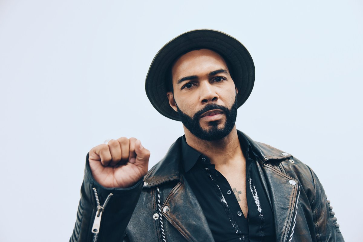 Omari Hardwick visits iOne Digital