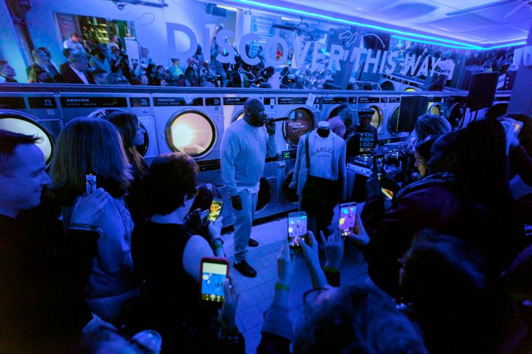 Bizmarkie was in the building...