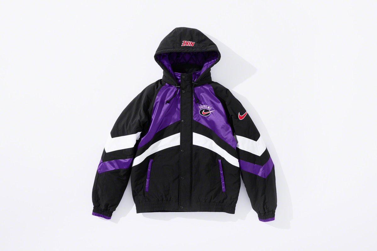 SUPREME X NIKE COLLECTION
