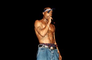 Tupac Shakur Live In Concert