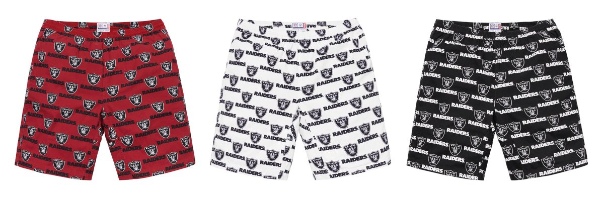 Supreme x 47 x Raiders