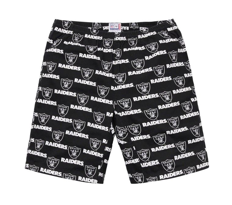 Supreme x 47 x Raiders