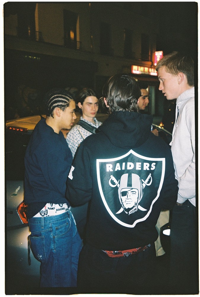 Supreme x 47 x Raiders