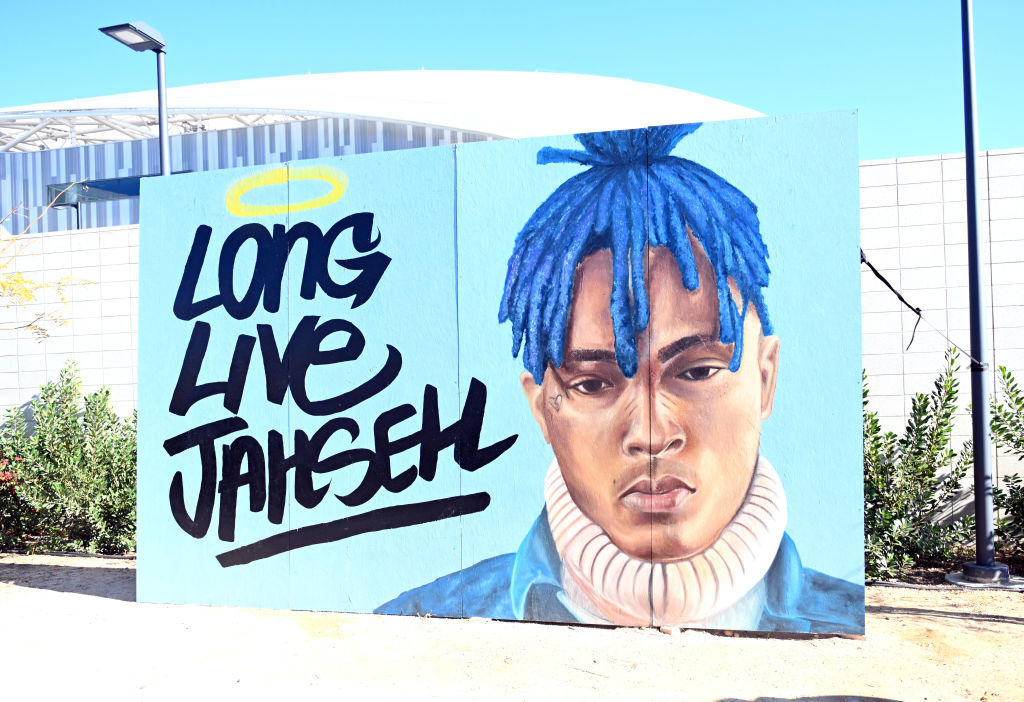 Fans Remember XXXTentacion On The 1-Year Anniversary of His Death