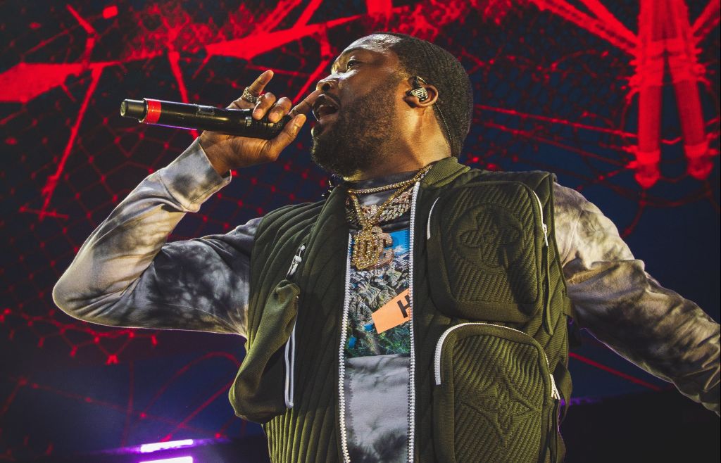 Meek Mill Kicks Freestyle While Drunk At Diddy's 50th Birthday Party