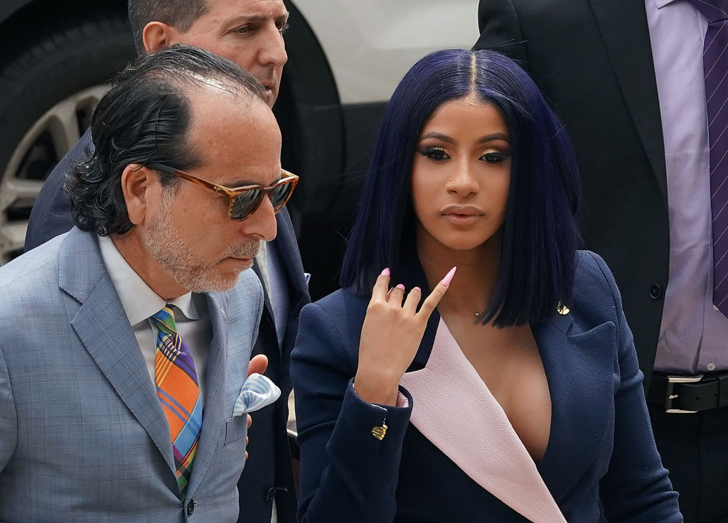 TOPSHOT-US-MUSIC-COURT-CARDIB