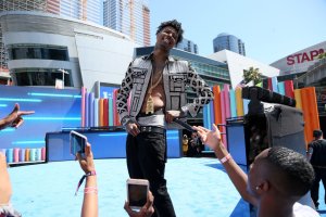 Blueface Defends Throwing Mom & Sis Out Of House With New Video