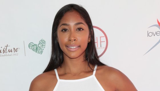 Apryl Jones Appeared Inebriated On Instagram Live