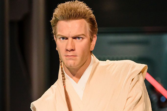 Ewan McGregor Reportedly In Talks To Play Obi-Wan Kenobi Again