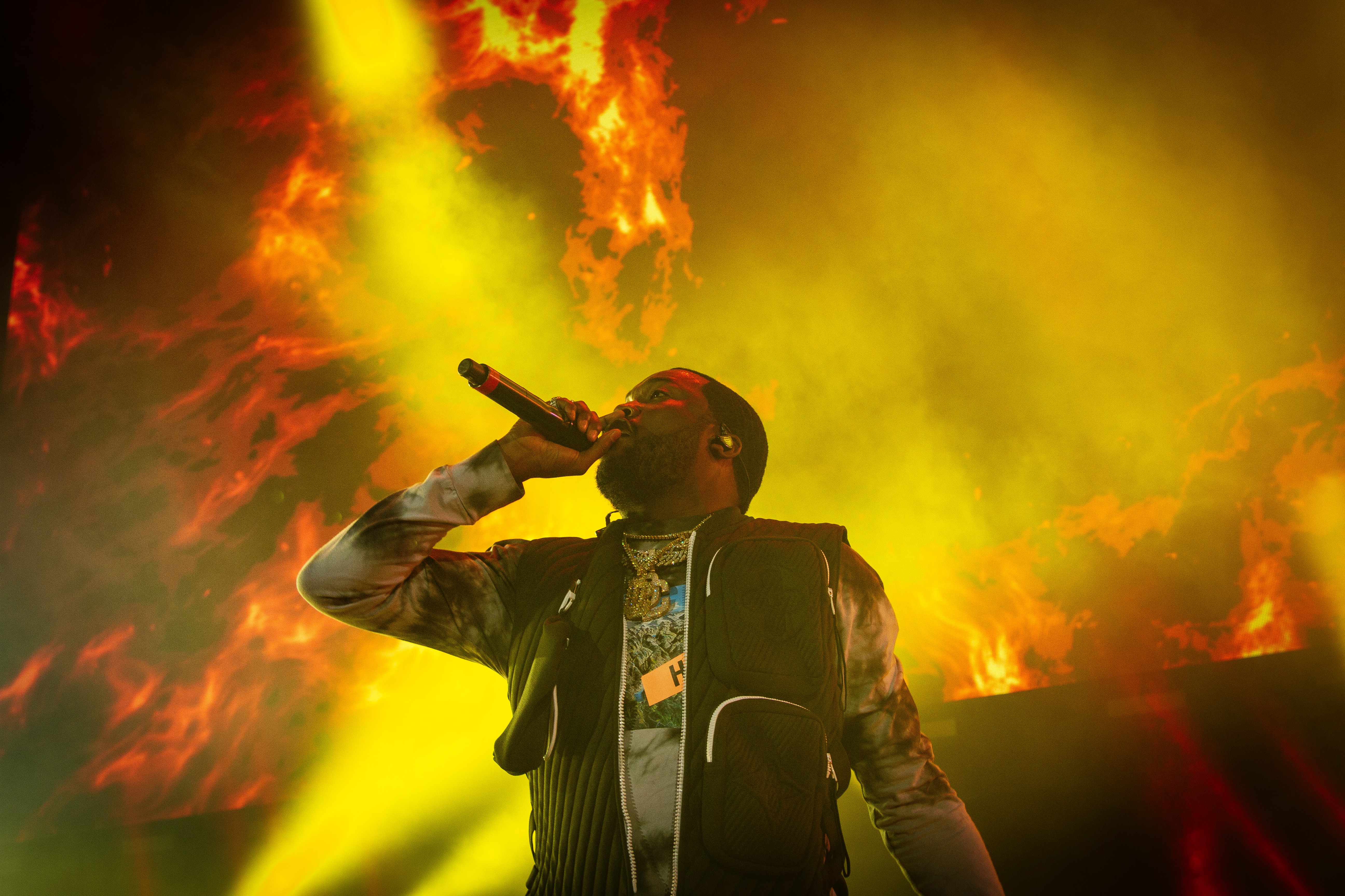 Meek Mill Apologizes After Getting Clowned Following Clubhouse Rant