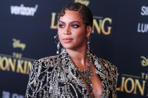 Singer Beyonce Knowles Carter wearing an outfit by Alexander McQueen and Lorraine Schwartz jewelry arrives at the World Premiere Of Disney's 'The Lion King' held at the Dolby Theatre on July 9, 2019 in Hollywood, Los Angeles, California, United States. (P