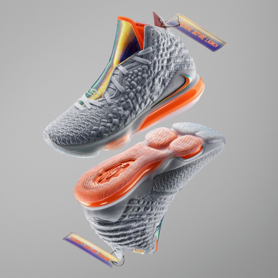 LeBron James - Nike LEBRON XVII