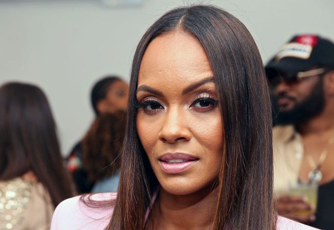 Jennifer Williams Hosts Classy Girl Wardrobe Sip & Shop