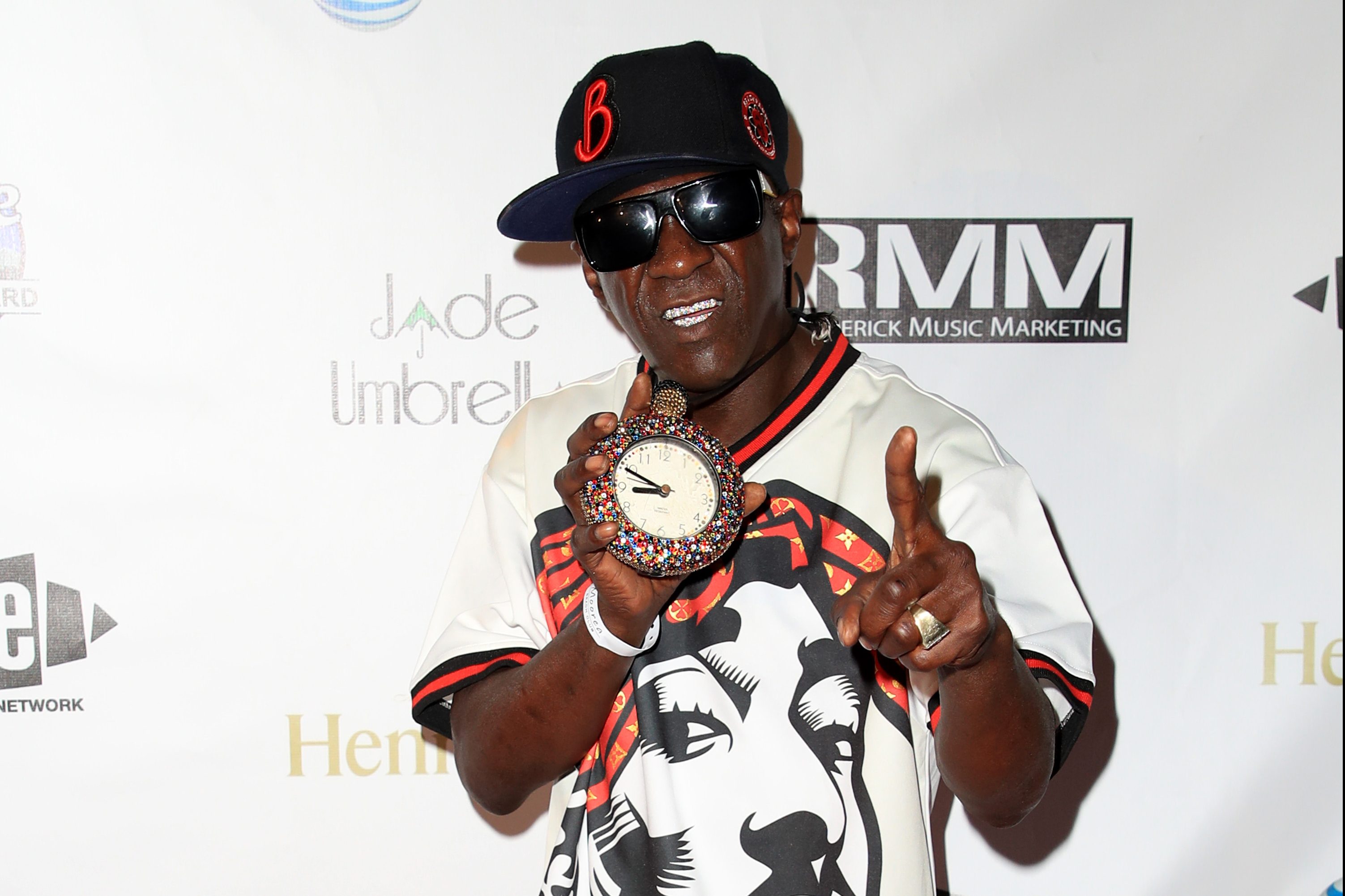 Iggy Azalea and Snoop Dogg at Mandalay Bay Beach